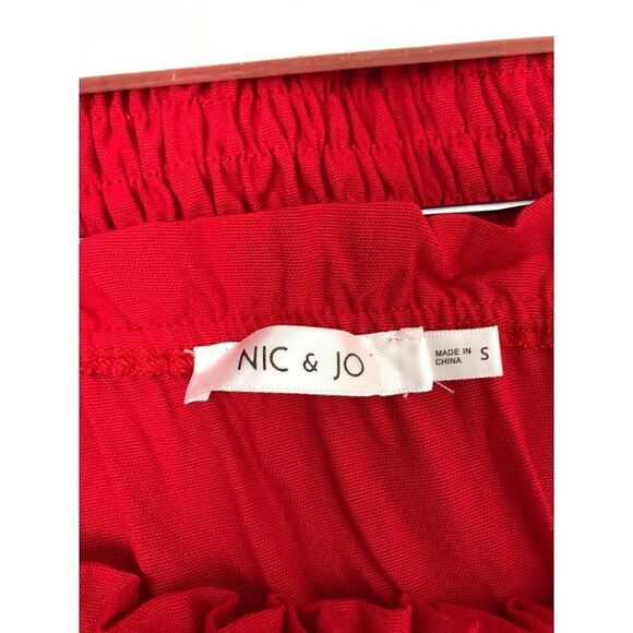 Nic & Jo Red Off-Shoulder Smocked Skirt Dress Size Small - Picture 9 of 11